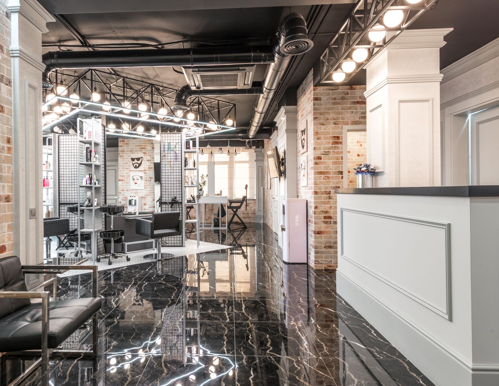 Salon Lepotiva, Wolfova ulica 12, Ljubljana